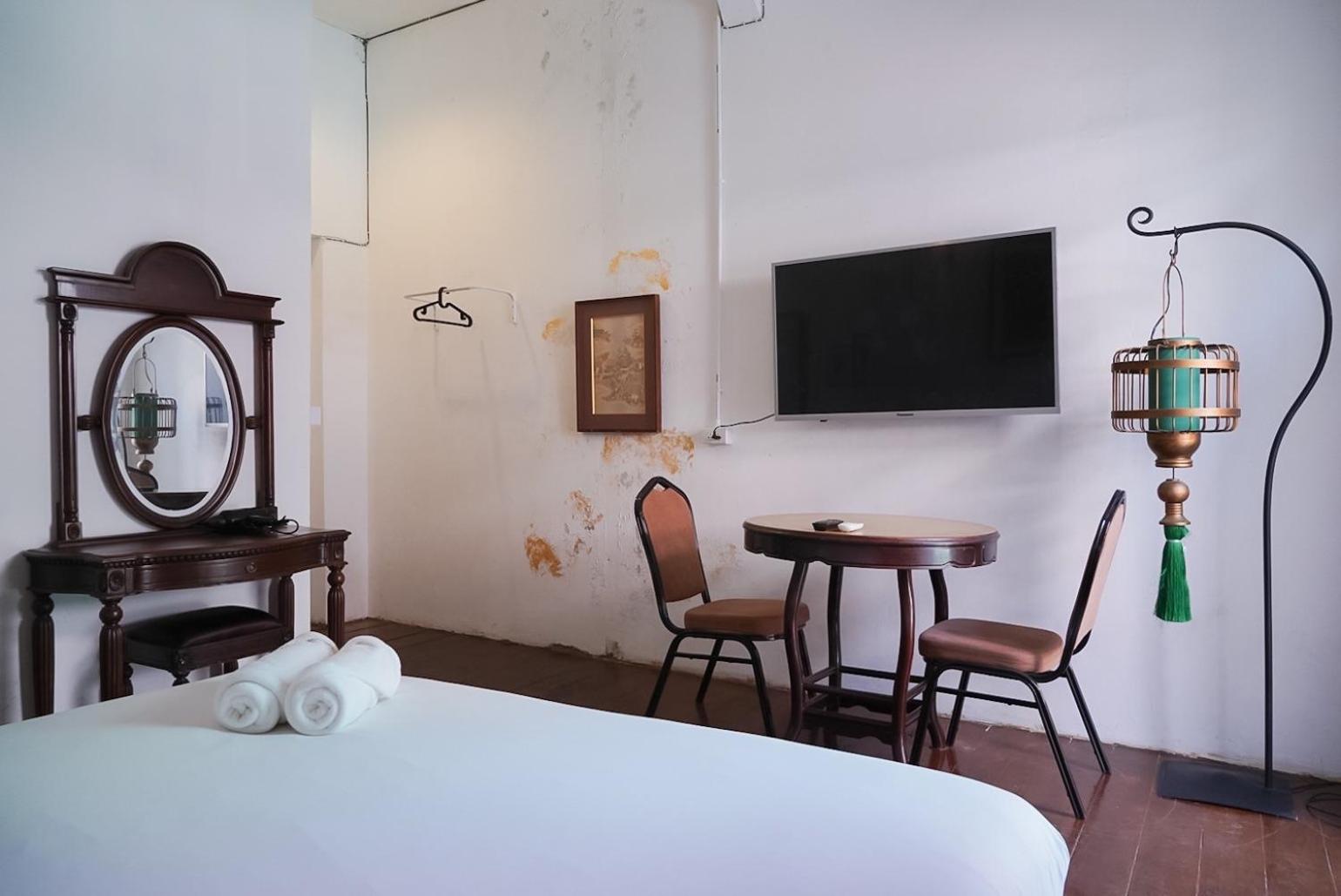 Mitr Inn Yaowarat Bangkok Exterior foto